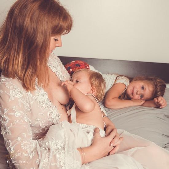 Photo d'allaitement life style